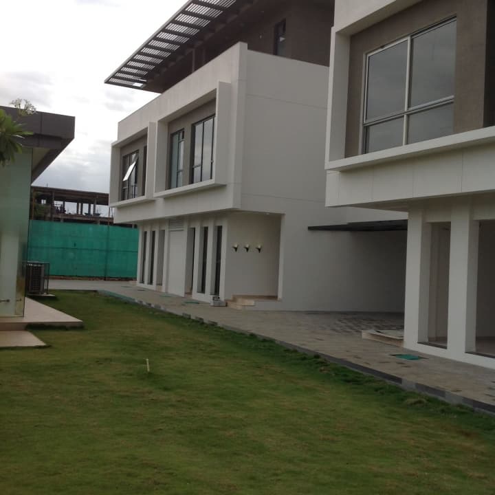 Villa photo 3