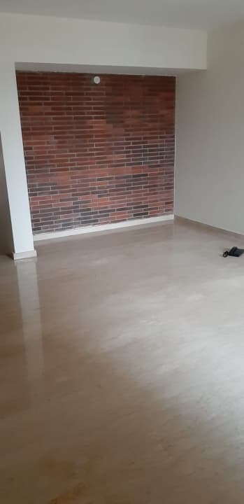 Apartment photo 2