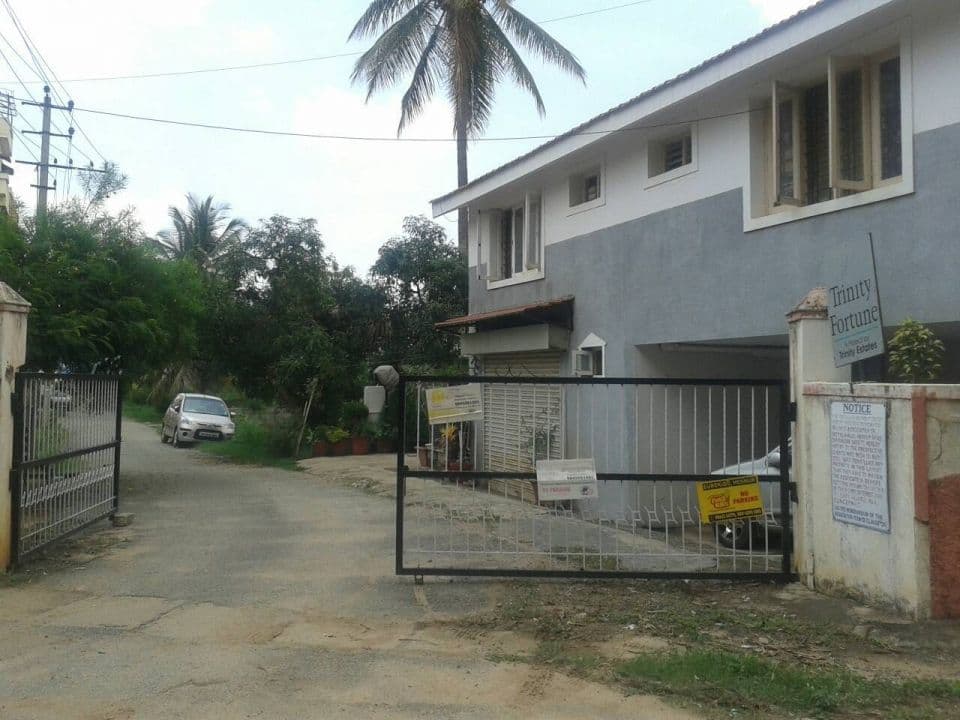 100x40 Site for Sale in Hennur Road