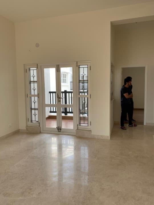 Villa photo 2