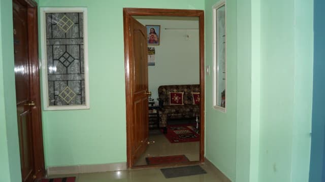 Apartment photo 3