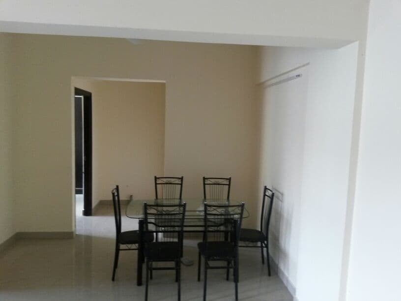 Apartment photo 4