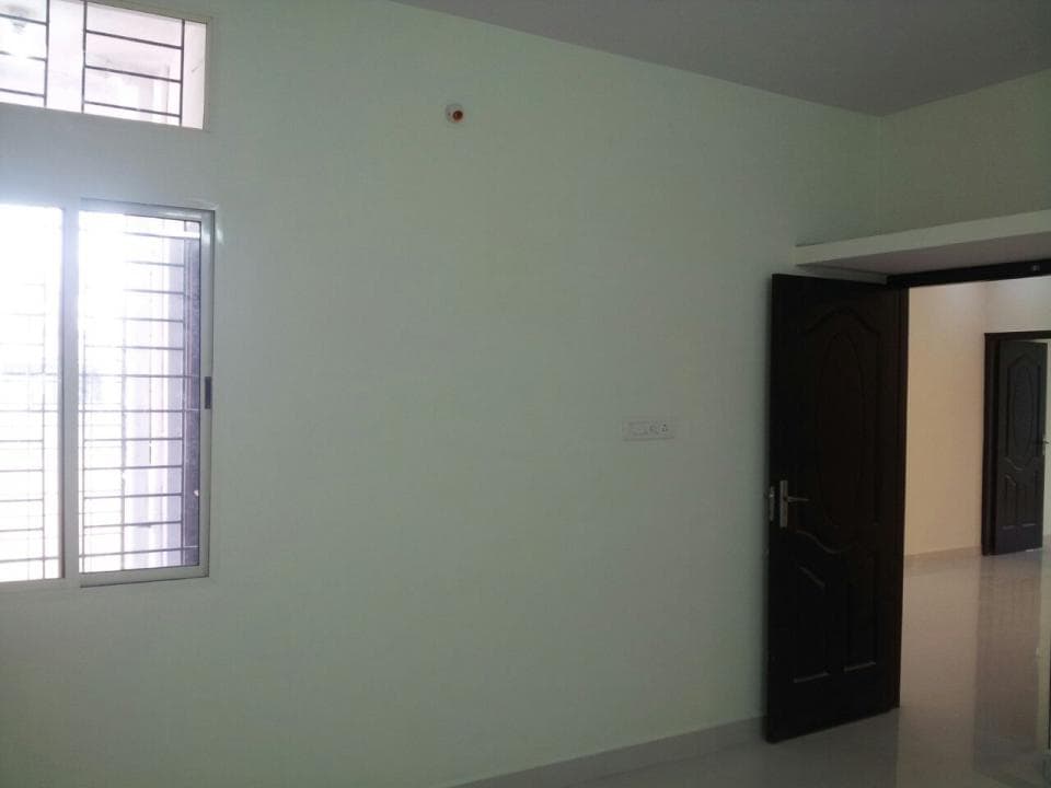 Independent House photo 4
