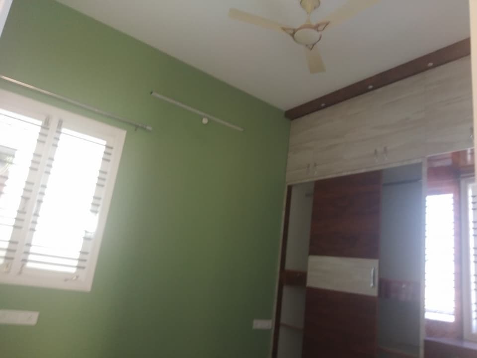 Independent House photo 3