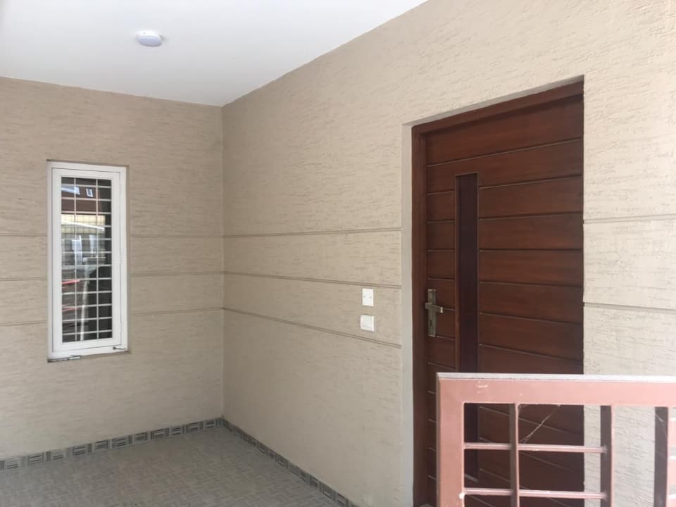 Independent House photo 3