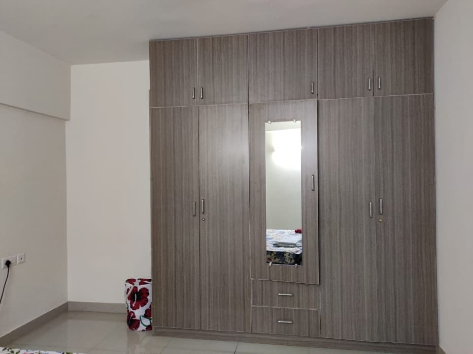 Apartment photo 2