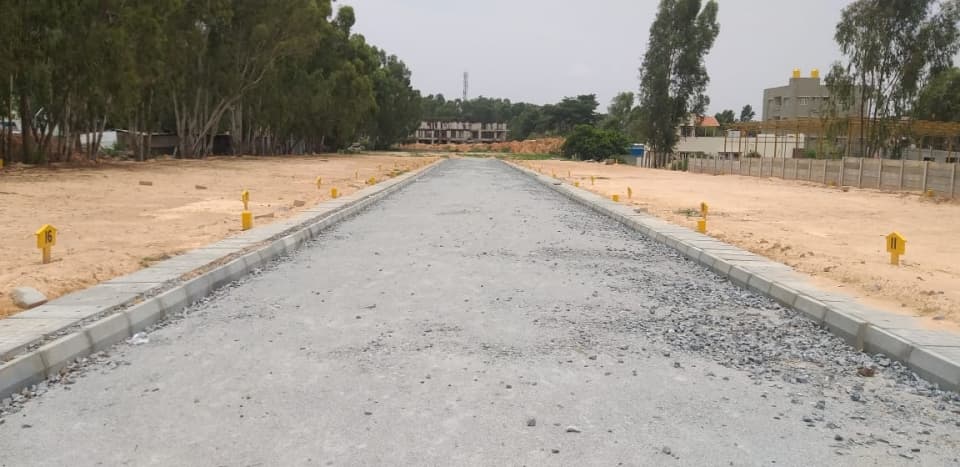 30x60 Site for Sale in Byrathi Brindavan, Behind Big Brewsky, Hennur Bagalur Main Road.