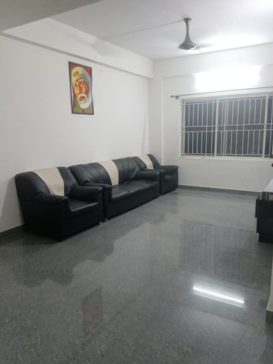 Apartment photo 3