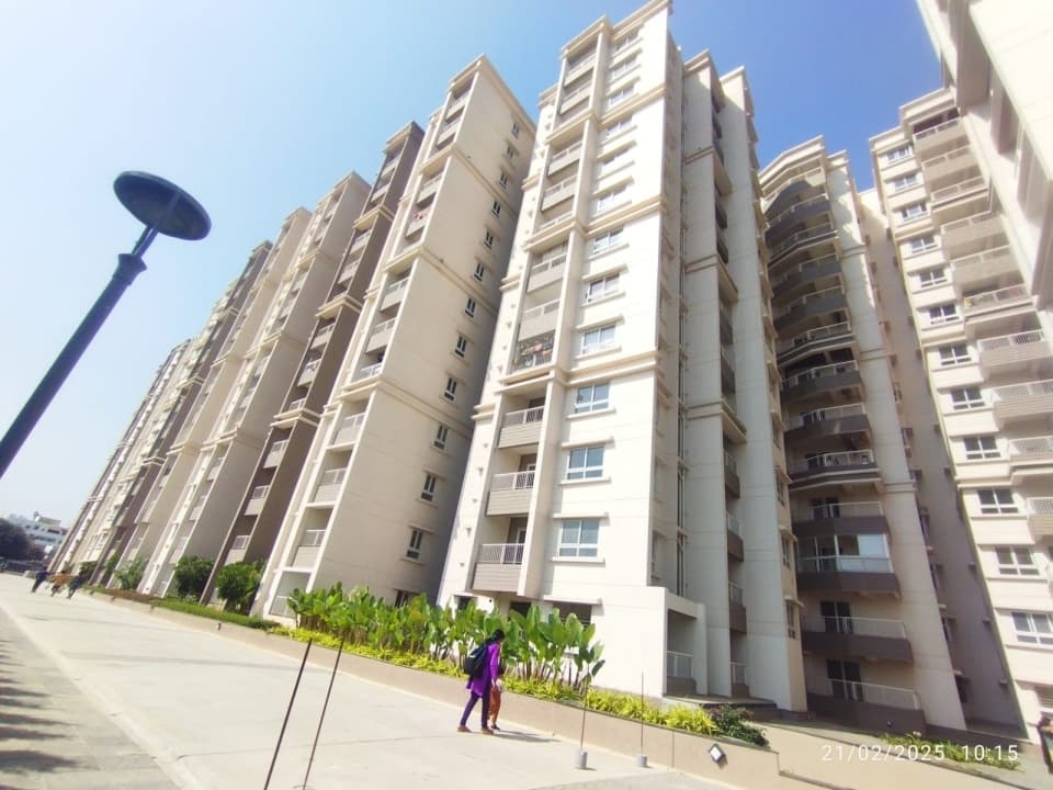 Flat for Sale in Kalkere