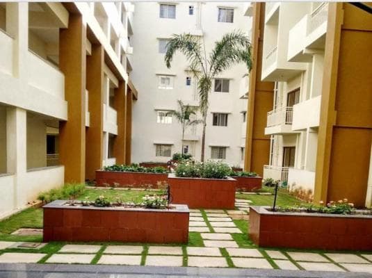 Apartment photo 2