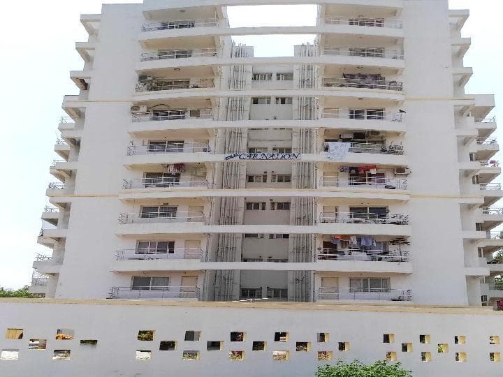 3 BHK Semi Furnished Flat for Rent in Ideal Enion Carnation , Narayanapura, Hennur Main Road, Measuring 1485 Sqft
