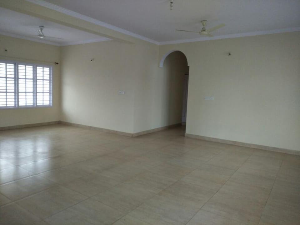 Independent House photo 3