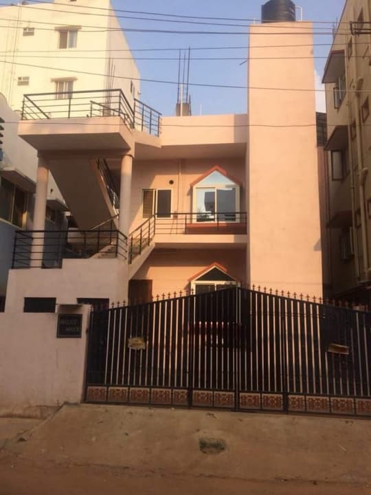 3 BHK Independent House for Sale in Horamavu Agra Main Road.