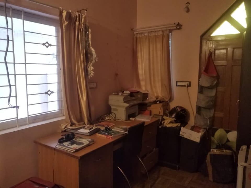 Independent House photo 4