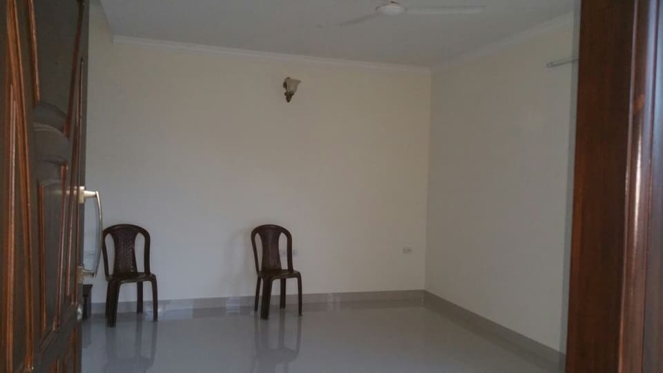 Independent House photo 2