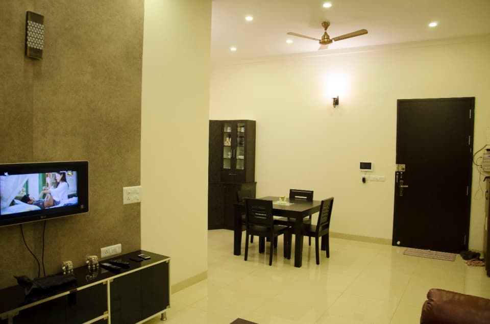 Apartment photo 3