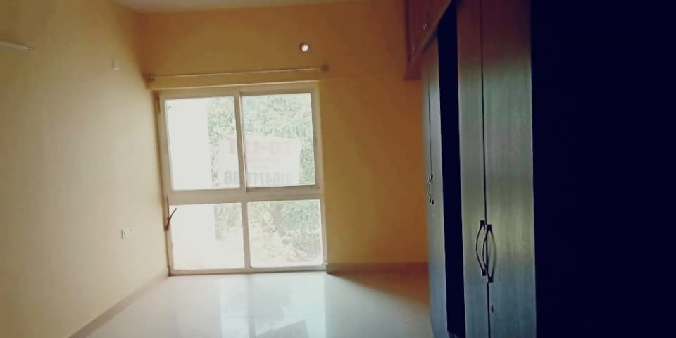 Apartment photo 3
