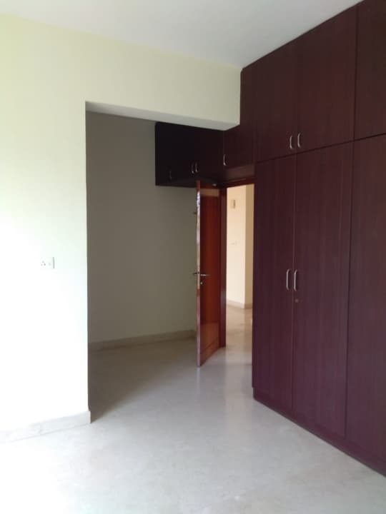 Apartment photo 4