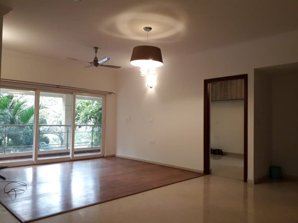 Apartment photo 2