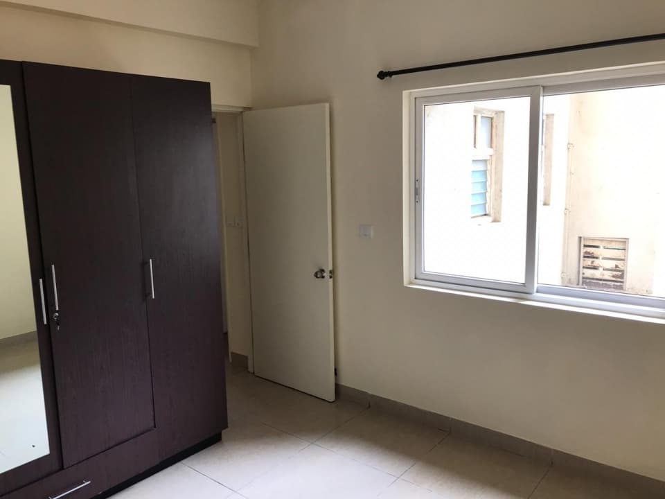Apartment photo 4