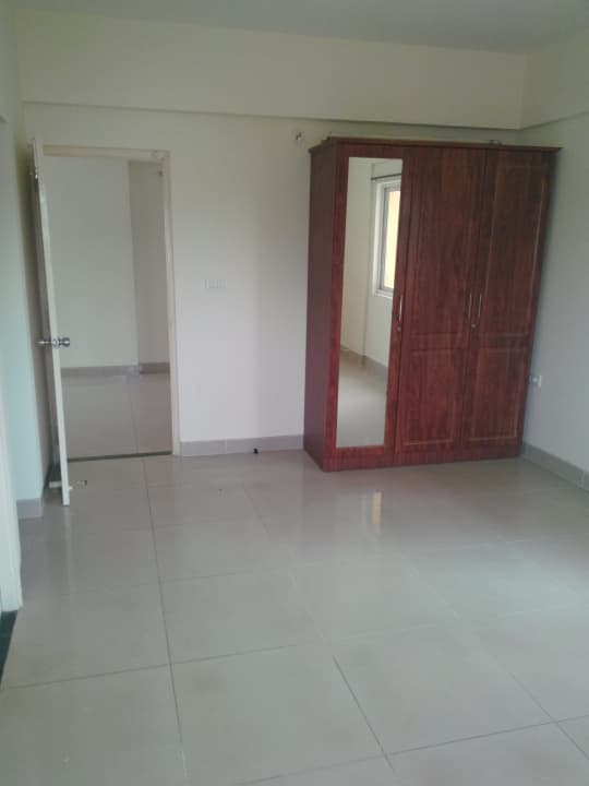 Apartment photo 3